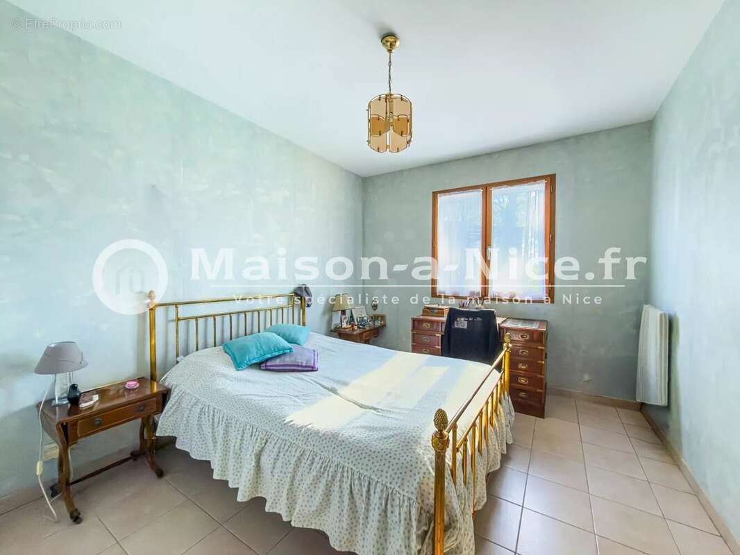 Maison à LE ROURET