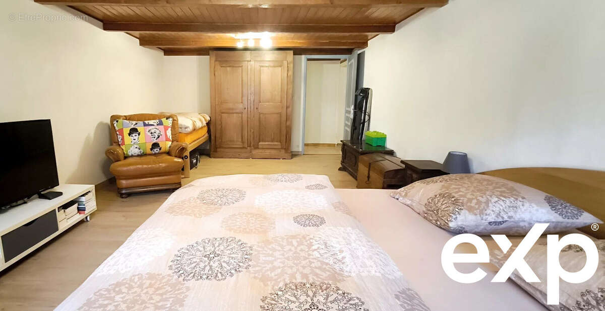 Maison à THOLLON-LES-MEMISES