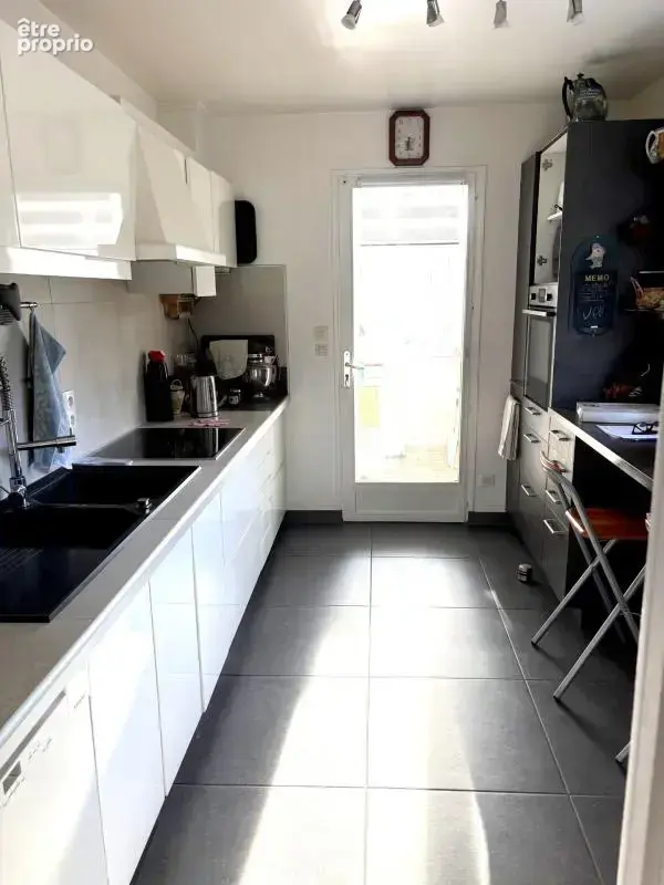 Thyez- Maison de 88m2 habitables 148m2 utiles - photo 3