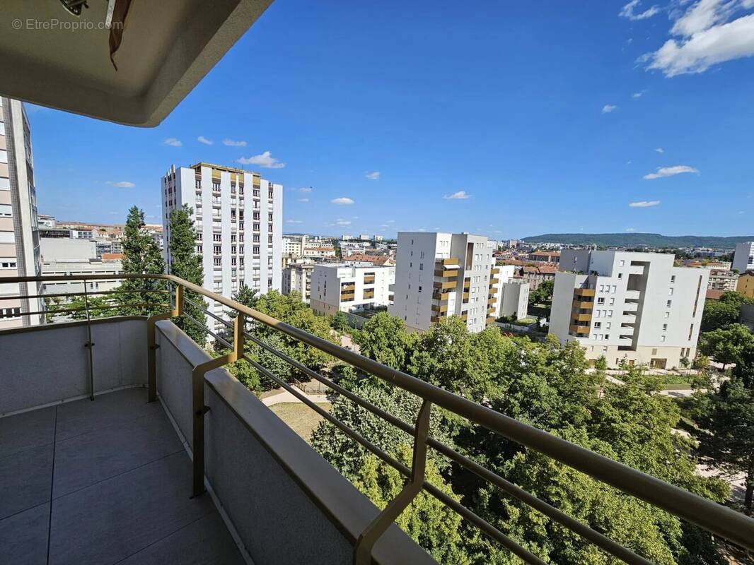 Appartement à CLERMONT-FERRAND