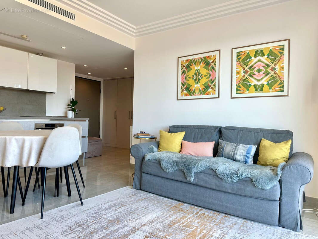 Appartement à ROQUEBRUNE-CAP-MARTIN