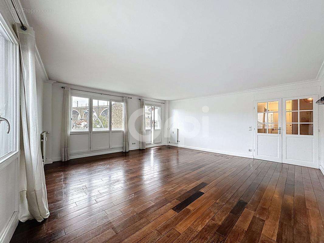 Appartement à NOGENT-SUR-MARNE