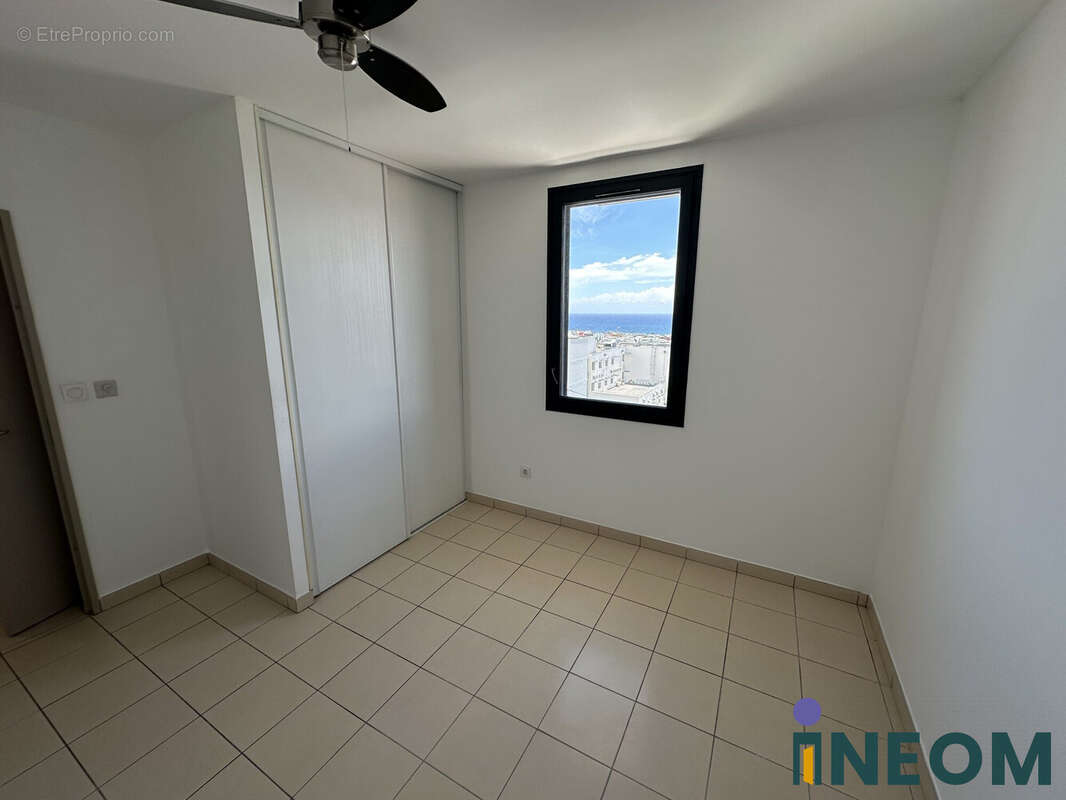 Appartement à SAINT-DENIS