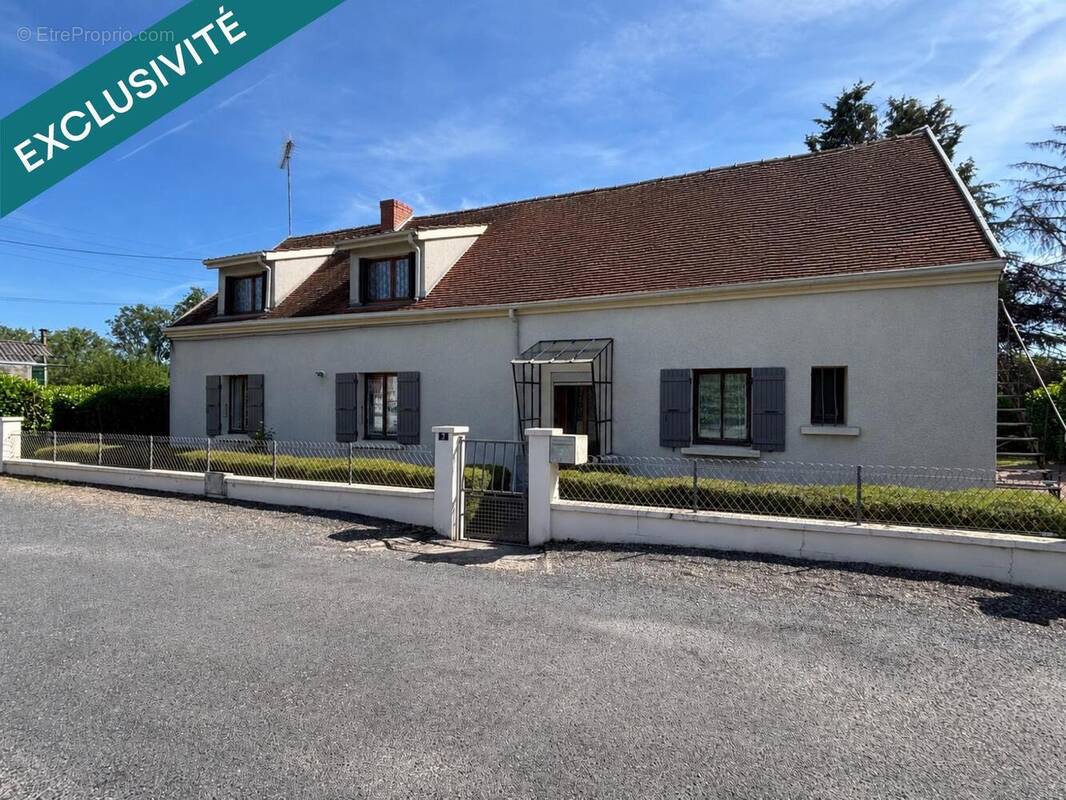 Photo 1 - Maison à PARAY-LE-MONIAL