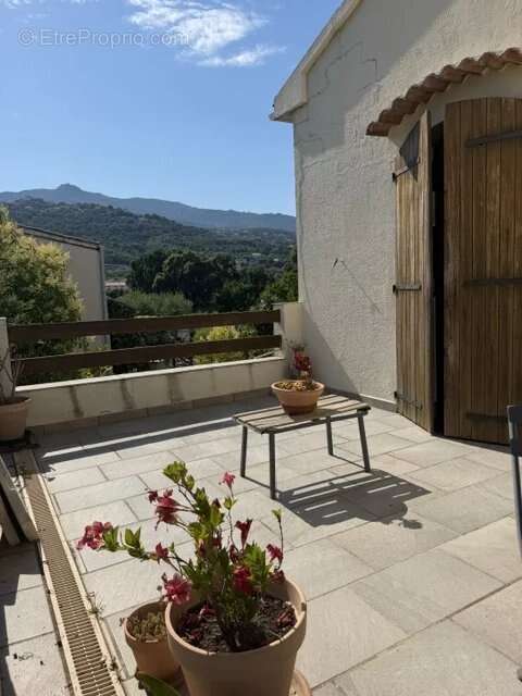 Villa familiale de 203 m² avec 2 logements sur 890 m² de terrain BORGO - photo 4