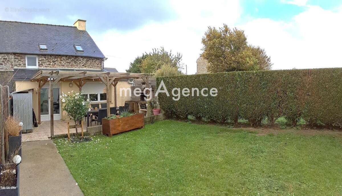 Maison à LA FRESNAIS