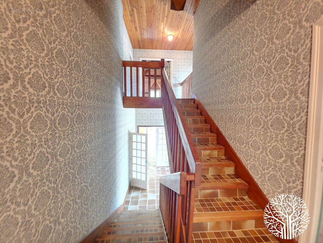 Maison à MILLY-LA-FORET