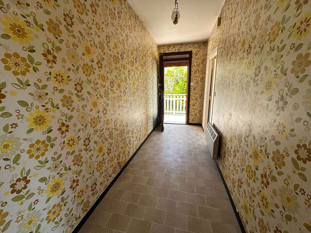 Maison à VILLEVENARD