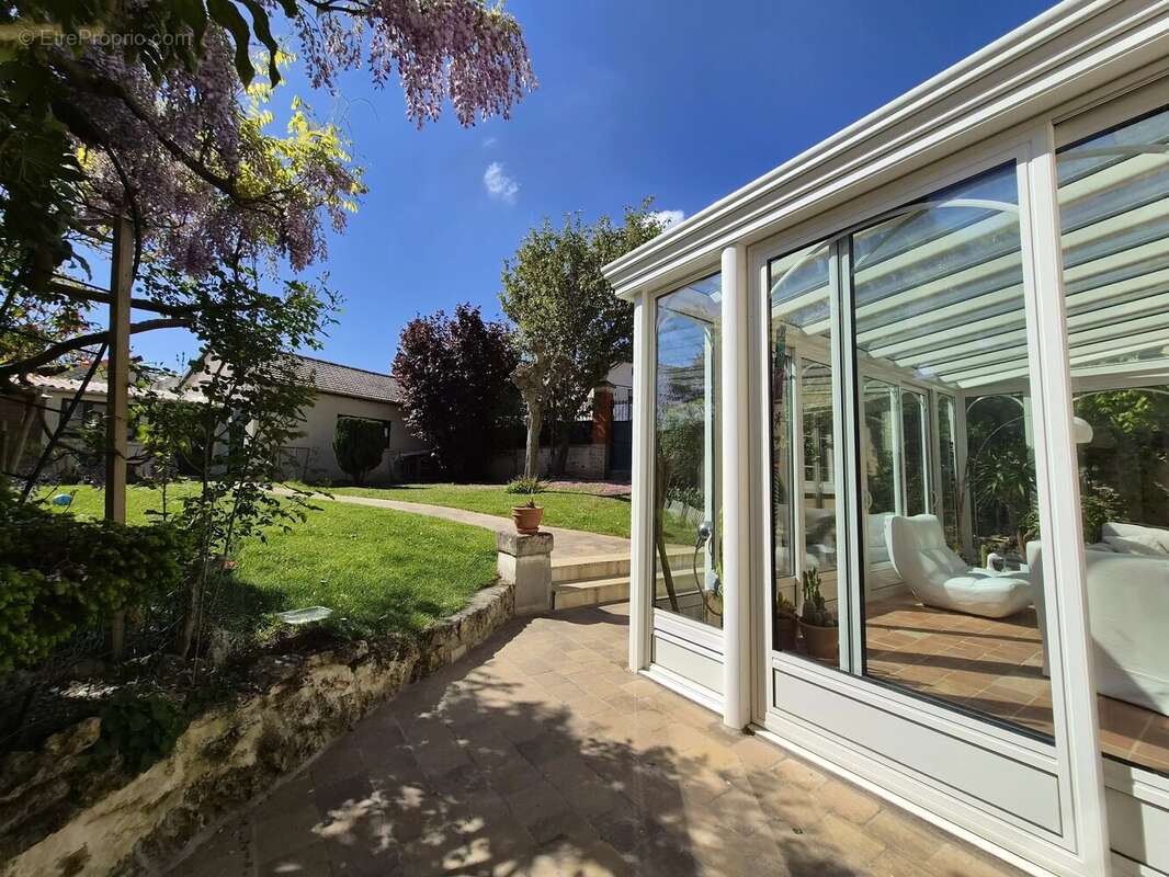 Maison à MAULE
