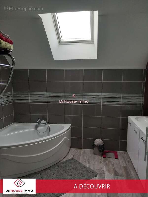 Maison à TOURNON-SAINT-MARTIN