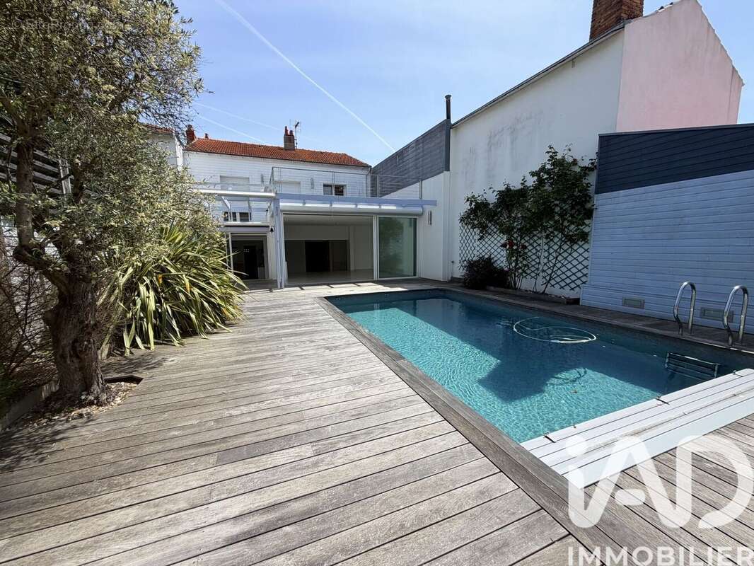 Photo 2 - Maison à LA ROCHELLE