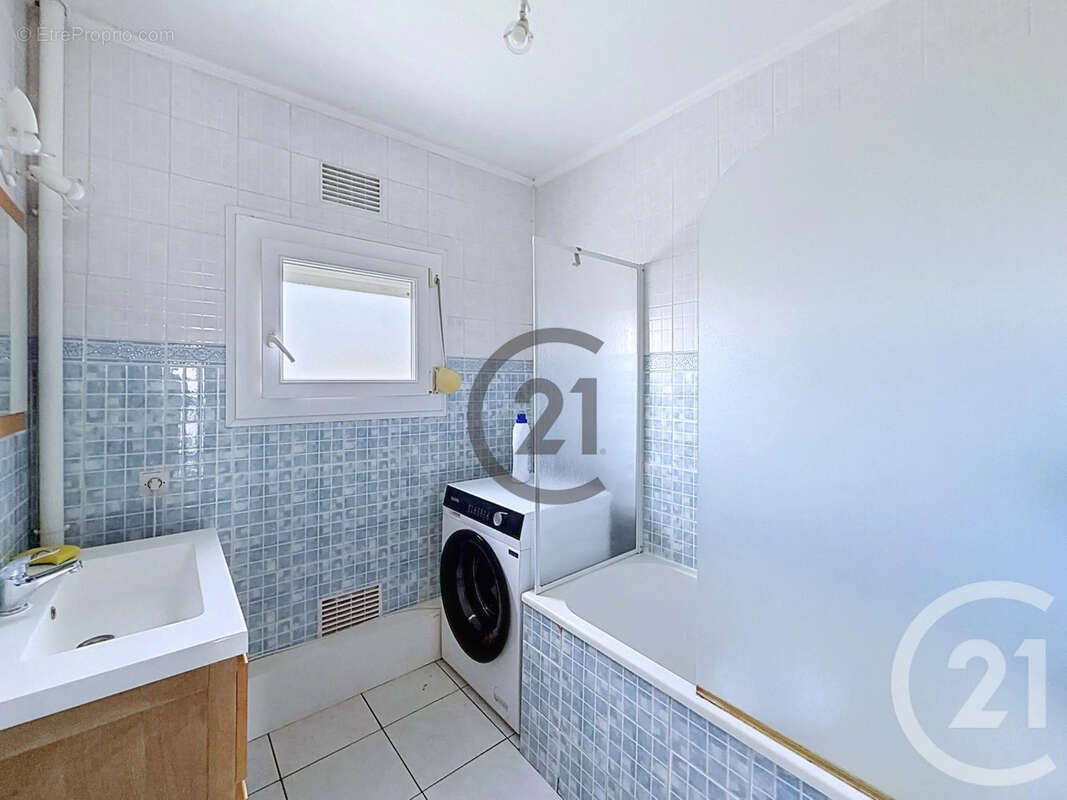 Appartement 76 m² à Troyes  - photo 7