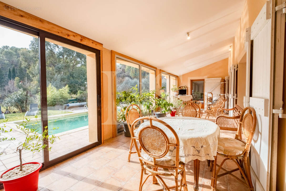 Maison à BUIS-LES-BARONNIES