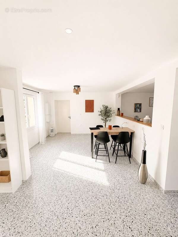 Maison 161 m² à Plescop  - photo 3