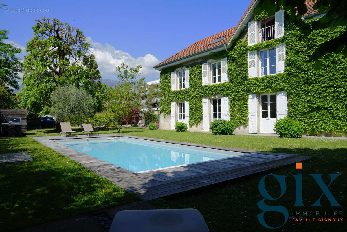 Maison à GIERES