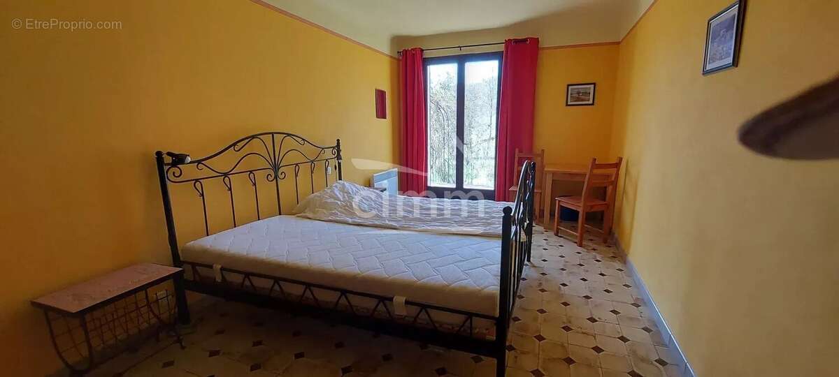 Maison à LA MOTTE-DU-CAIRE