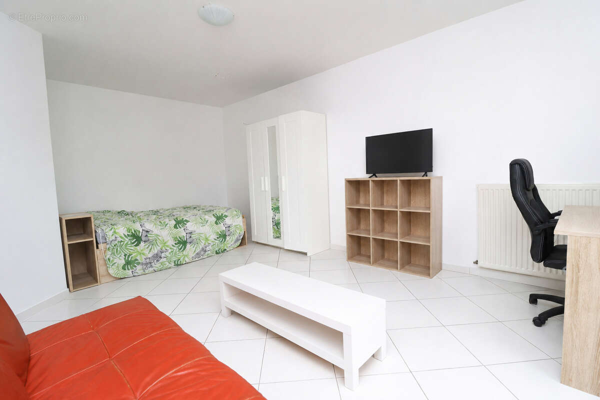 Appartement 61m² à évry-courcouronnes - photo 2