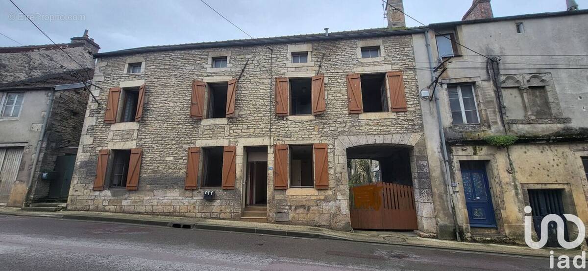 Photo 1 - Maison à LAIGNES
