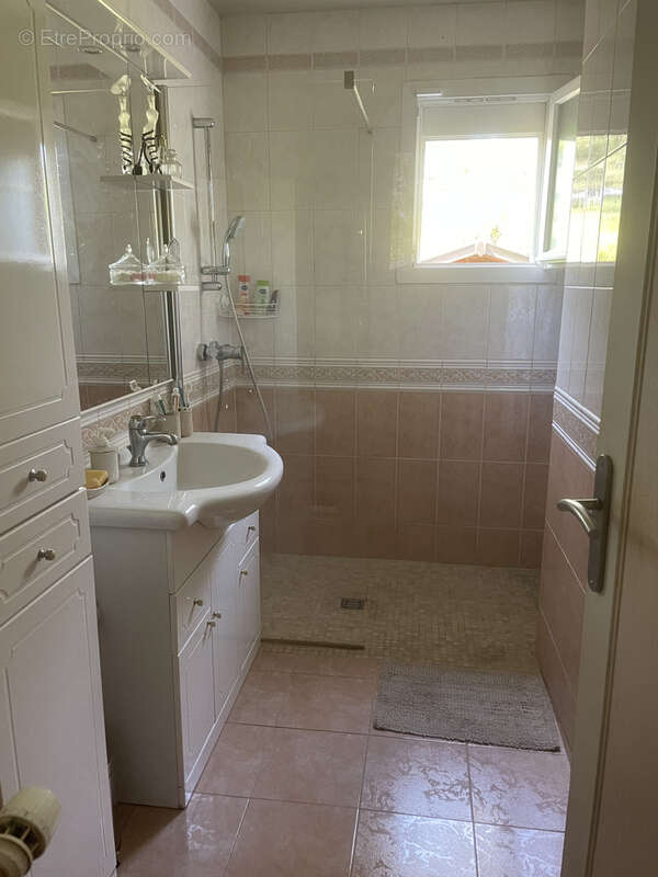 Maison sur sous sol total 4 chambres - photo 12