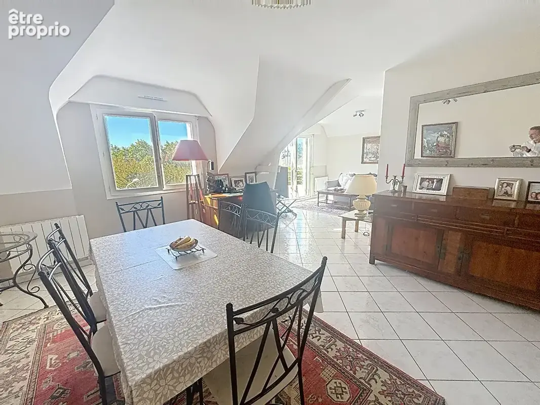 Plein centre bel appartement - photo 2