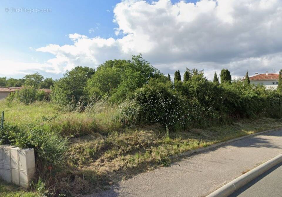 Terrain à CUGNAUX