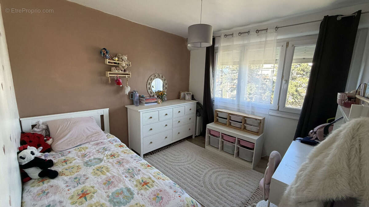Appartement Arnouville 4 pièce(s) 74.02 m2 - photo 5