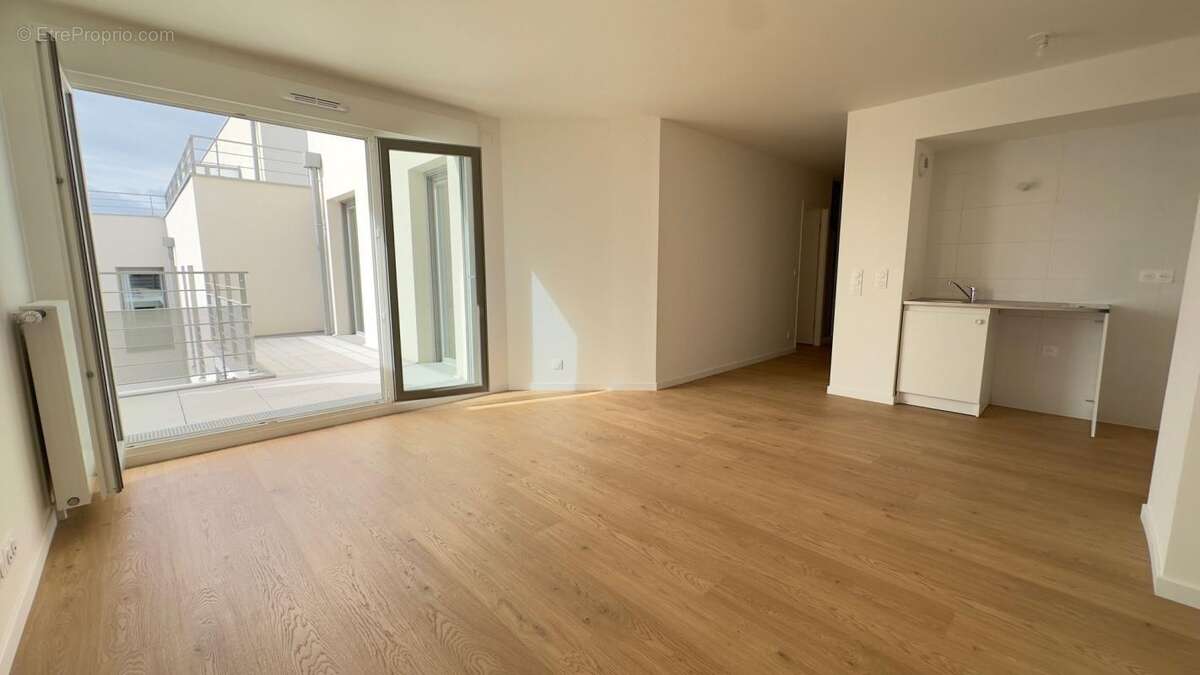 Appartement à NEUILLY-PLAISANCE