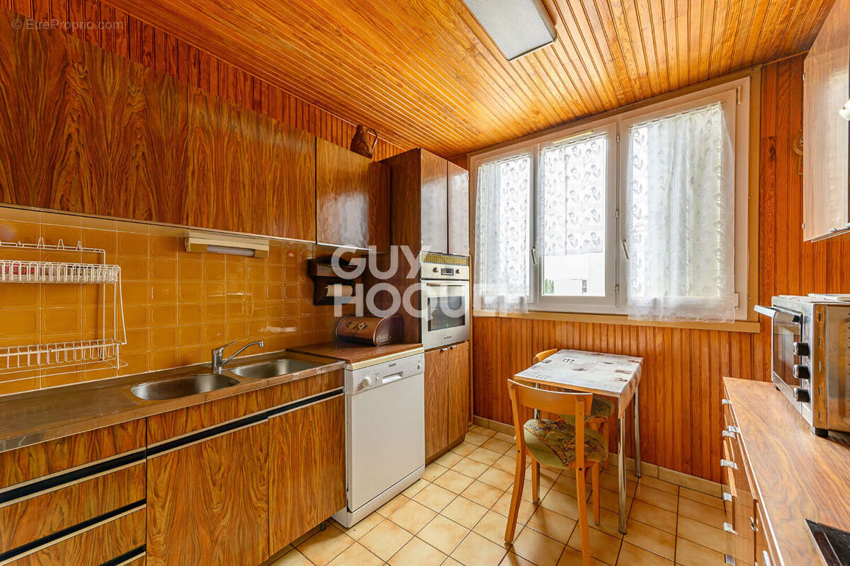 Appartement à CHELLES