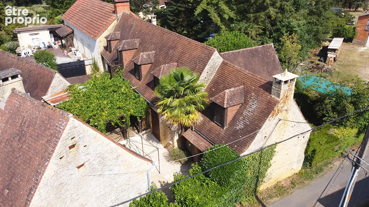 Propriété Saint Genies 10 pièce(s) 187 m2 - photo 15