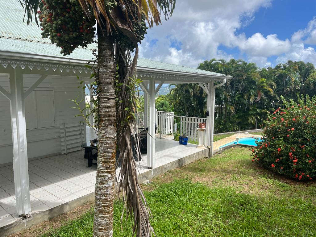 Maison à SAINT-JOSEPH