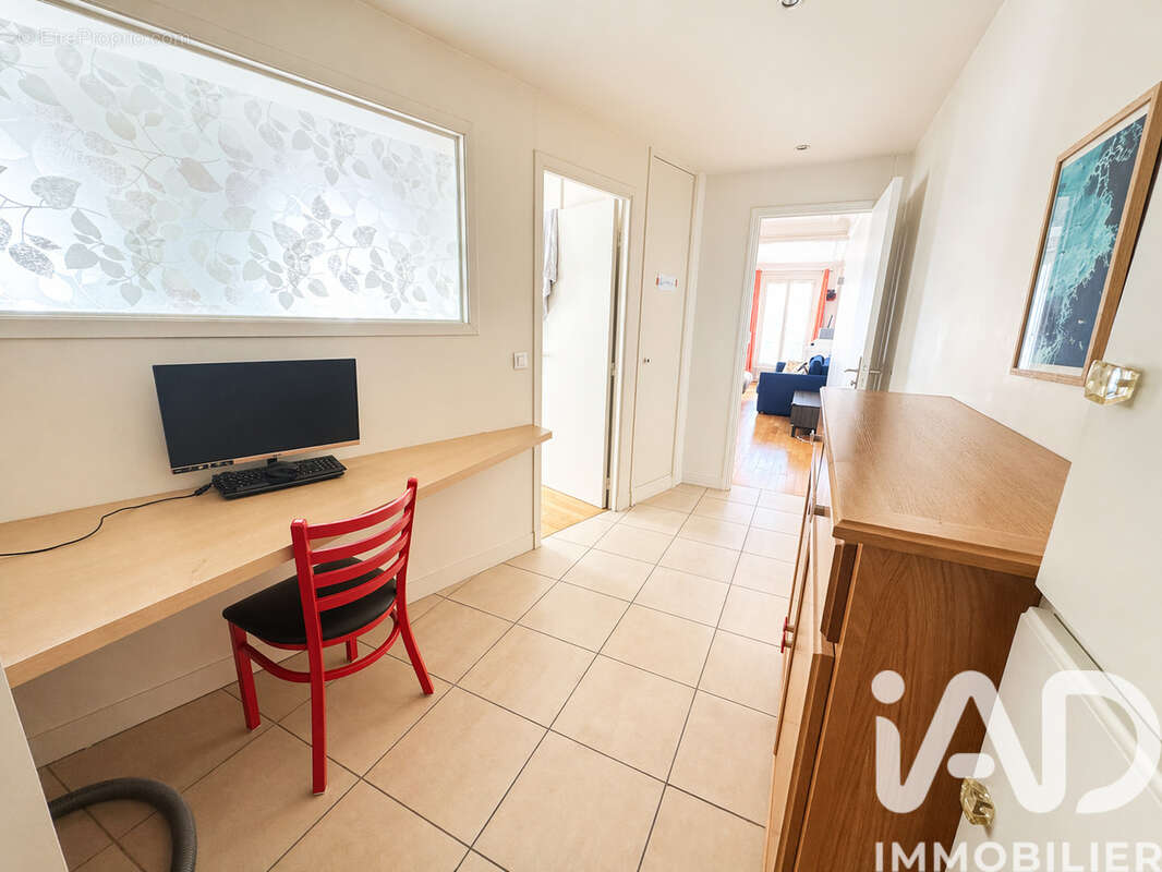 Photo 4 - Appartement à PARIS-15E