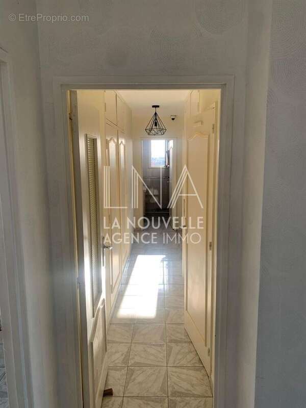 LNA Immo - Bien rare - Appartement F5 lumineux de 90m² avenue Eugène Decros - photo 4