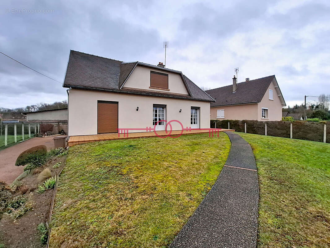 Maison à SAINT-ANDRE-LES-VERGERS