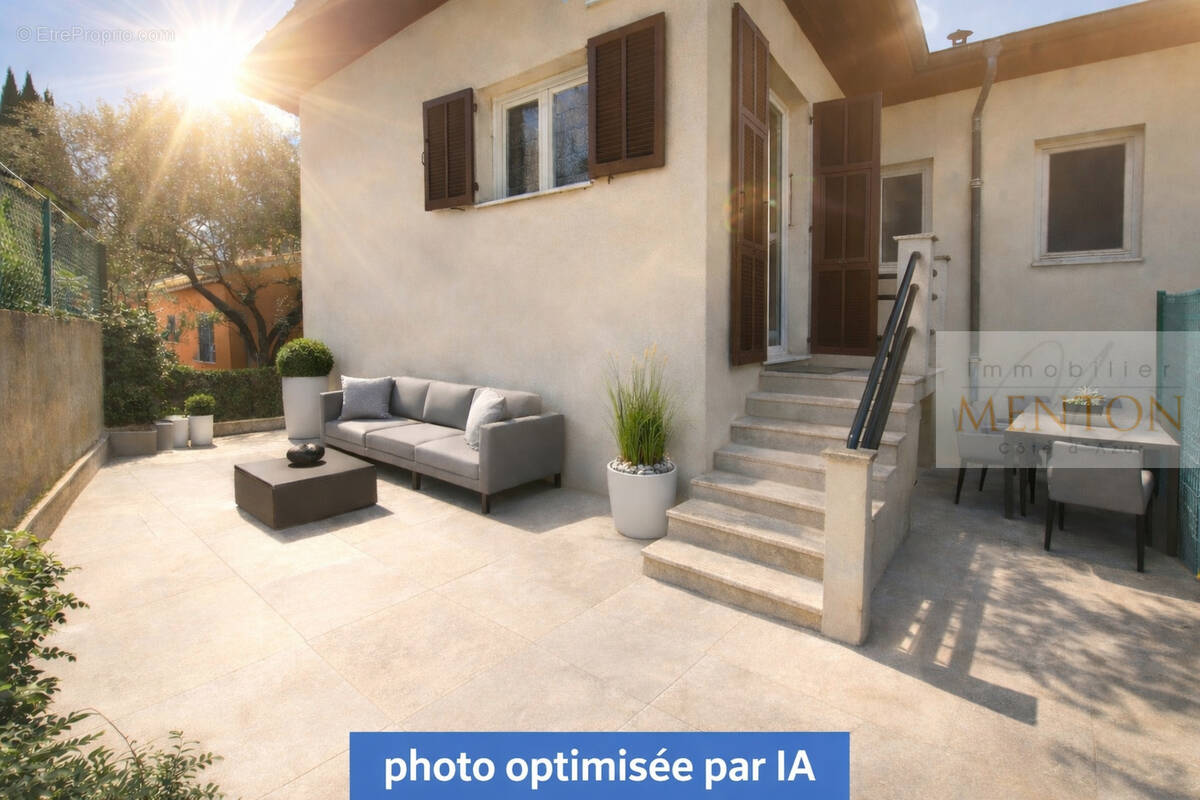 Appartement à MENTON