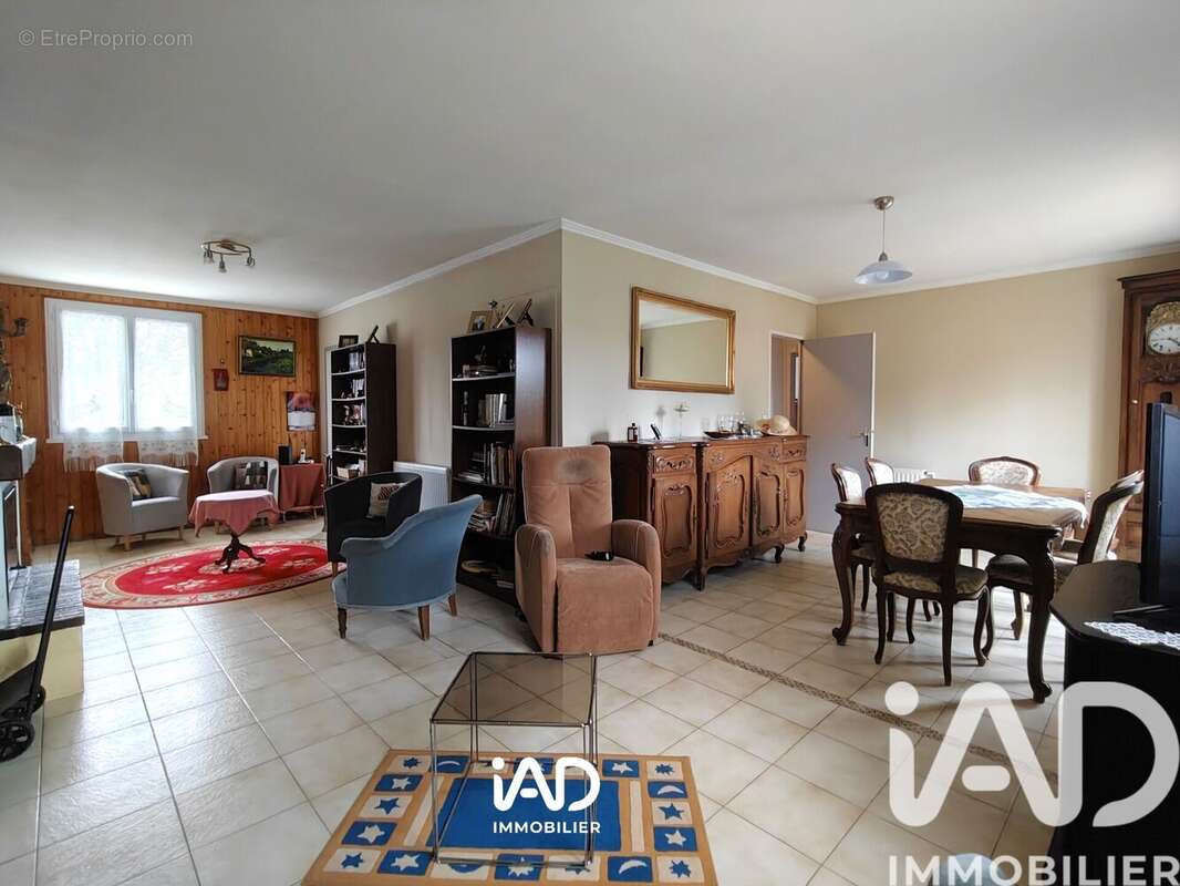 Photo 2 - Maison à PONT-SAINT-MARTIN