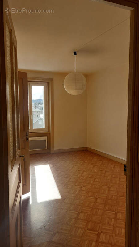 Appartement à TENCE