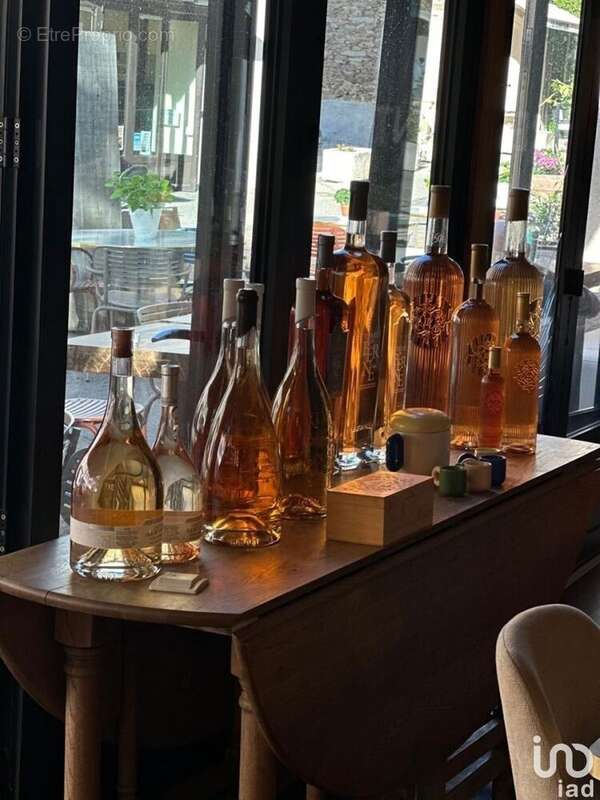 Photo 4 - Commerce à LA GARDE-FREINET