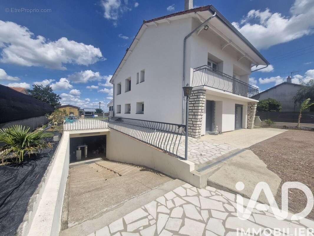 Photo 2 - Maison à SAINTE-VERGE