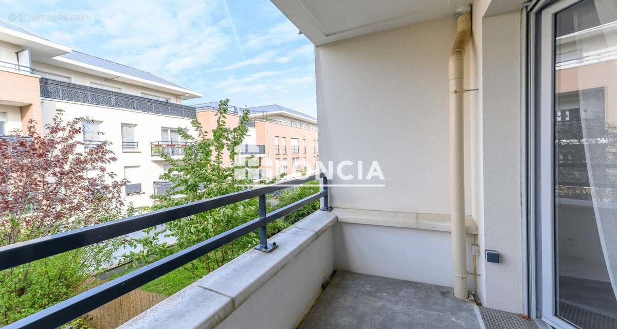 Appartement à BUSSY-SAINT-GEORGES