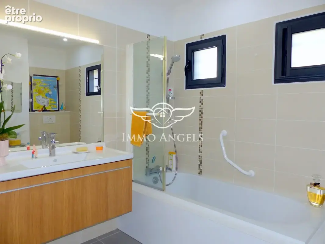 Maison 5 pièces 145 m² à vendre à Aigues-Vives (30670) - photo 9