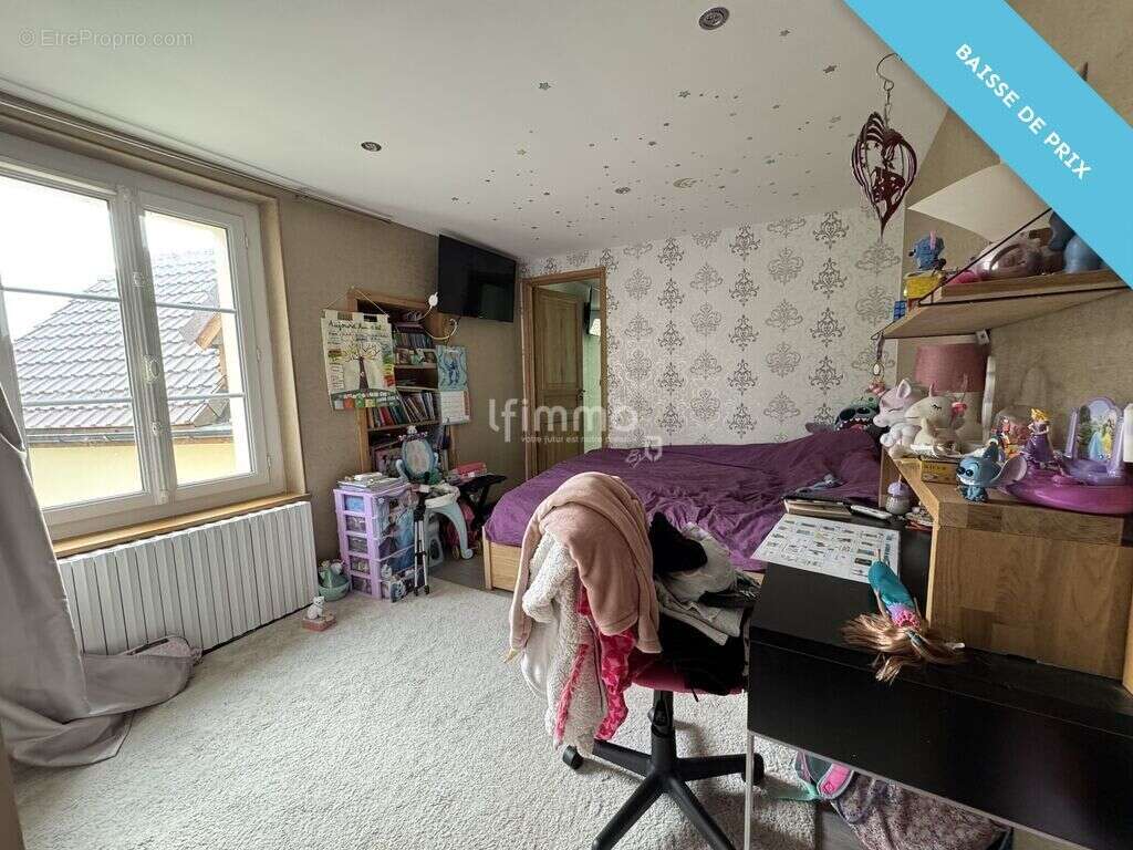 Maison à VILLENEUVE-SOUS-DAMMARTIN