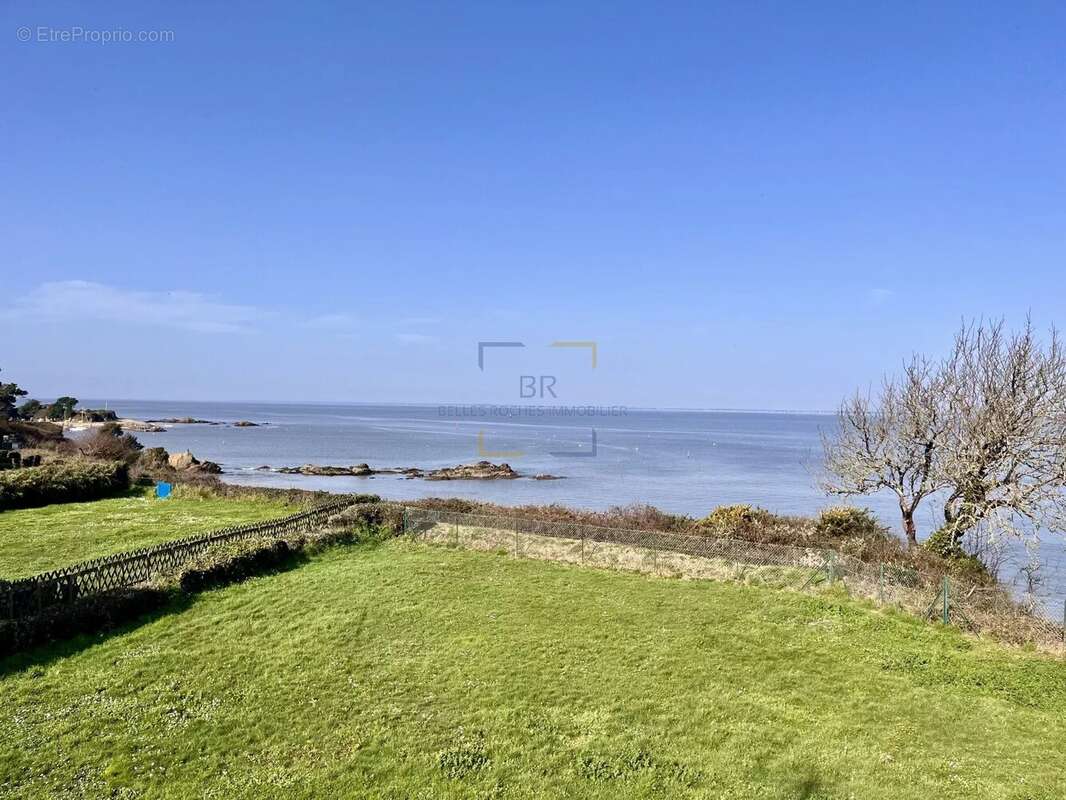 Appartement à MESQUER