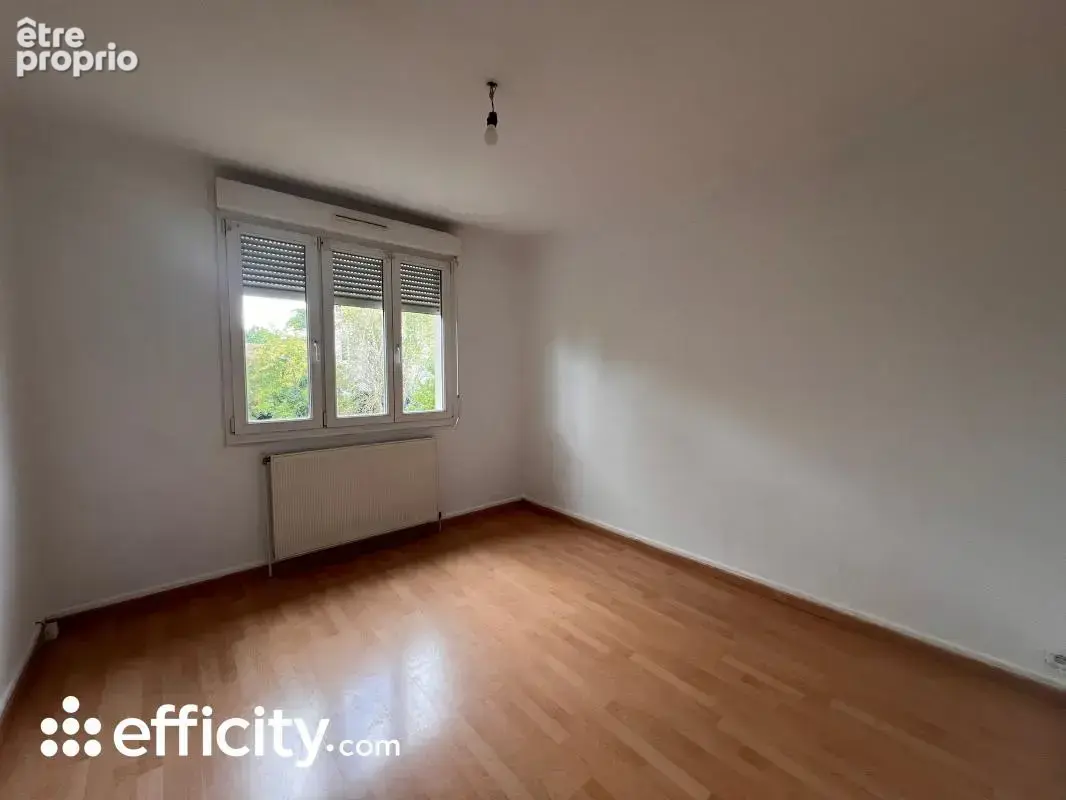 Maison 6 pièces 90 m² à vendre à La Riviere-De-Corps (10440) - photo 5