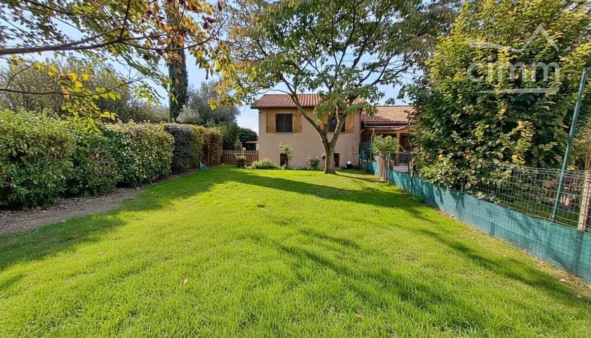 Maison à VAULX-EN-VELIN