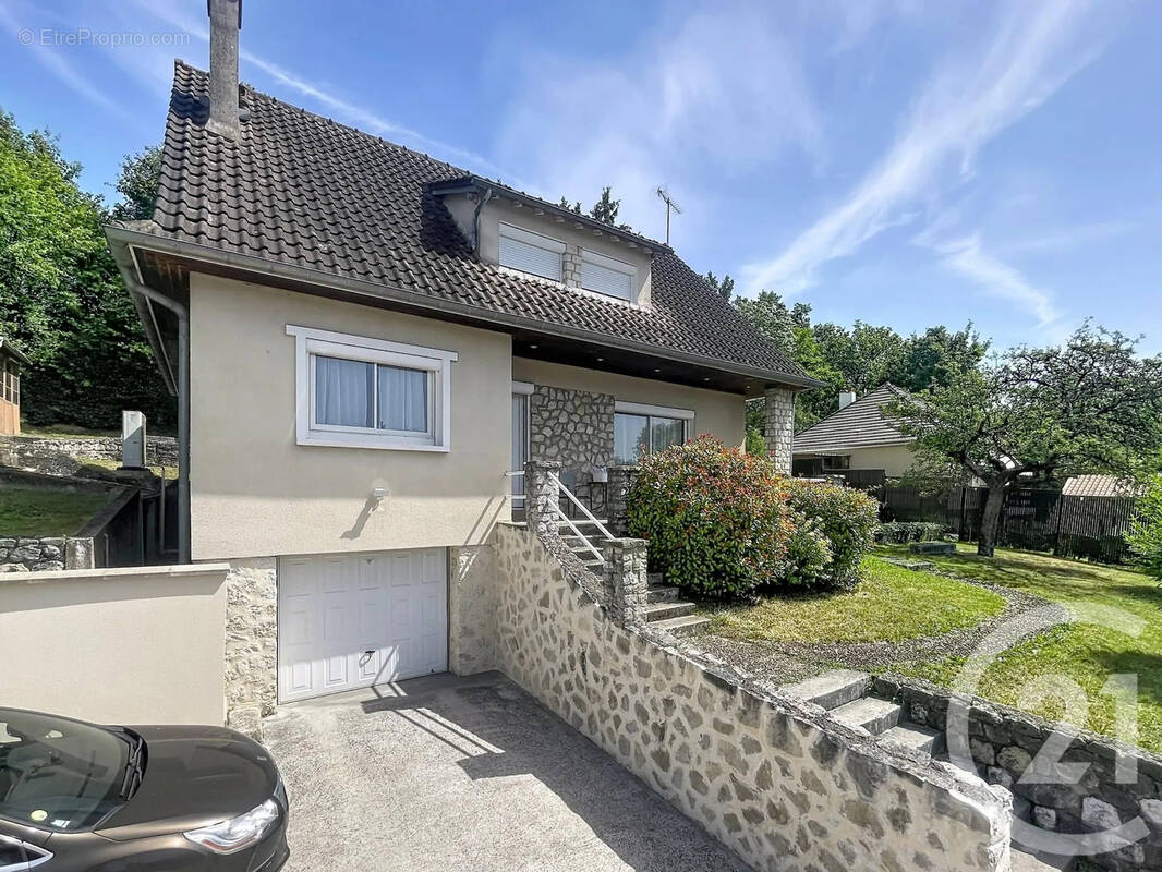 Maison à VOULX