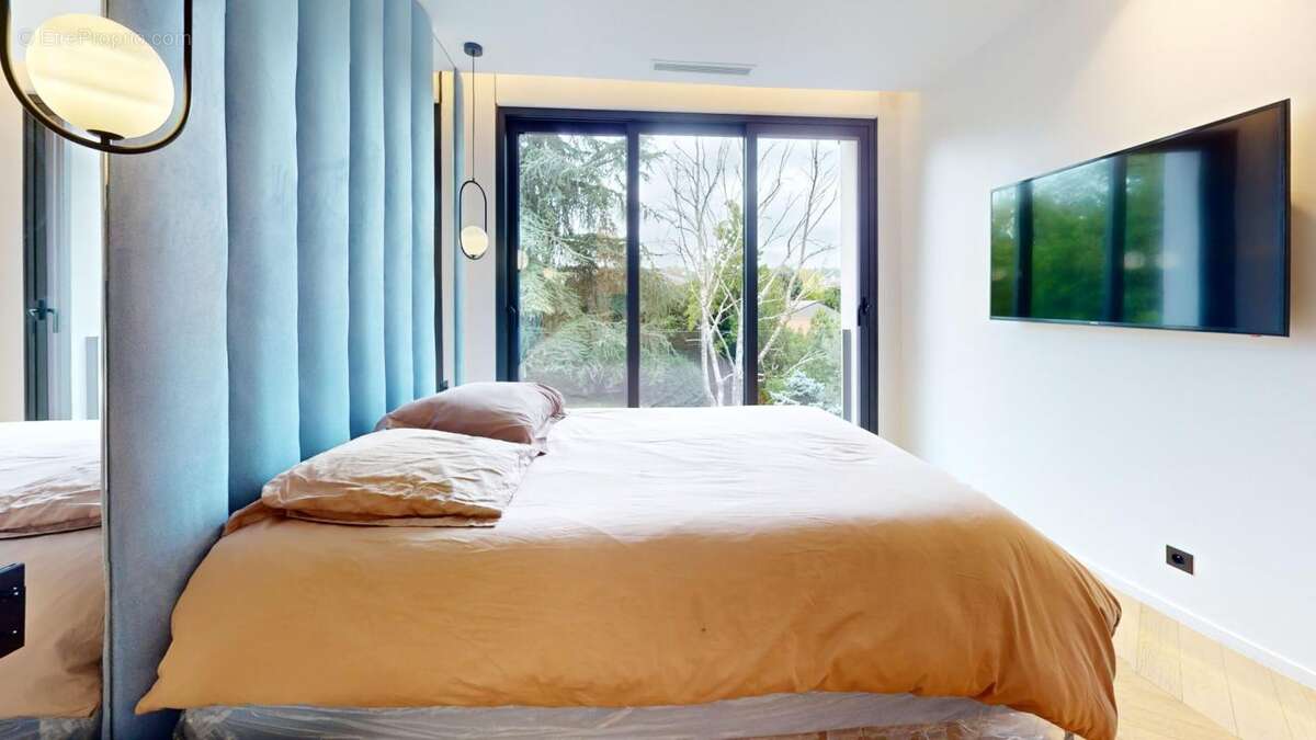 Maison à SAINT-MAUR-DES-FOSSES