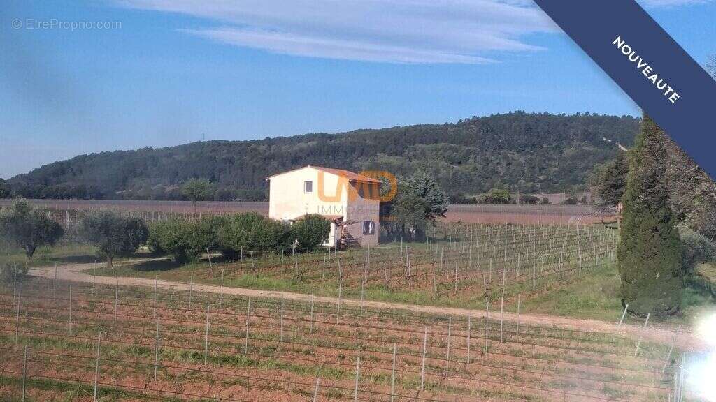 Terrain à LA MOTTE
