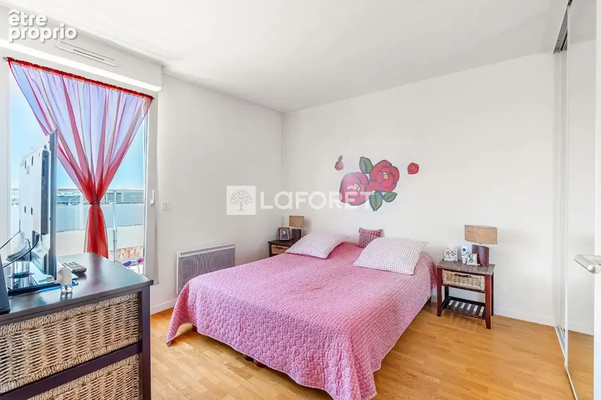 3 pieces avec deux balcons - etage eleve - calme et lumineux - photo 6
