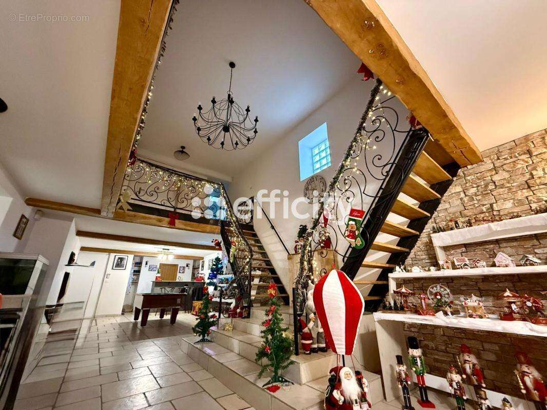 Maison à BAILLEUL-SUR-THERAIN