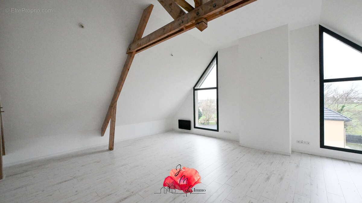 Maison à SAINT-ROMAIN-DE-COLBOSC